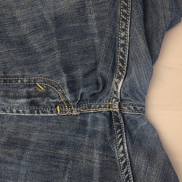 Classic Cut Off Levi's Worn in Jean Shorts - Picture 5 of 11